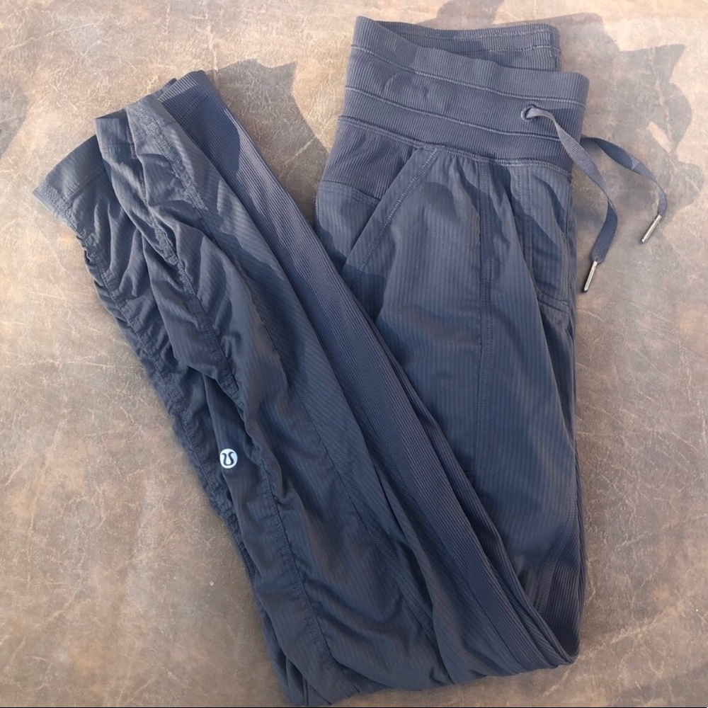 Lulu Lemon Street to Studio pants